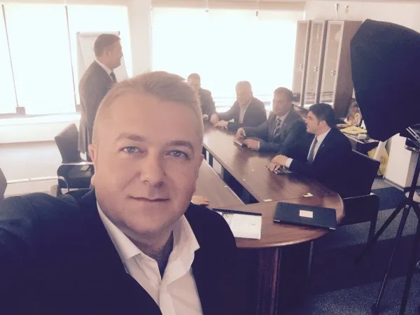La Braşov, politicienii au ajuns să facă petiţii online pentru repararea DN 73