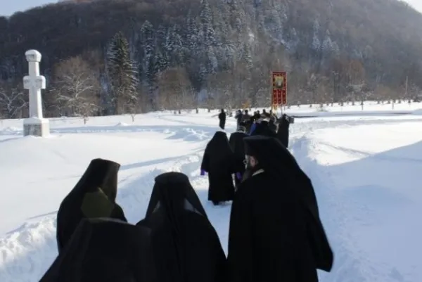 Monah înmormântat la Sâmbăta de Sus   