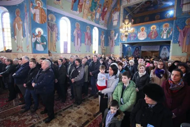 Hram anticipat la Biserica „Sfinţii Trei Ierarhi” din Făgăraş