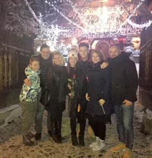 Andreea Esca, Revelion cu părinţii „ginerelui”, la Braşov