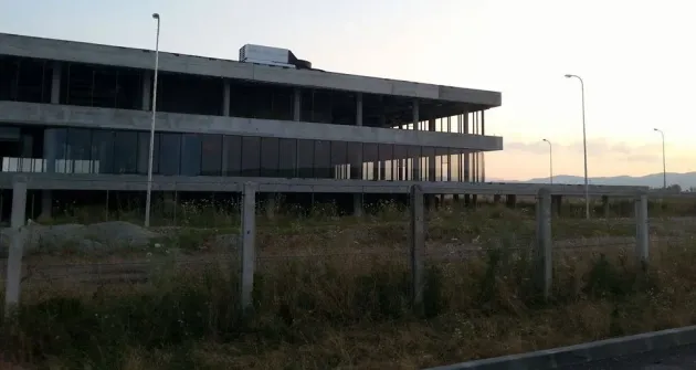 Birocraţia învinge Primăria