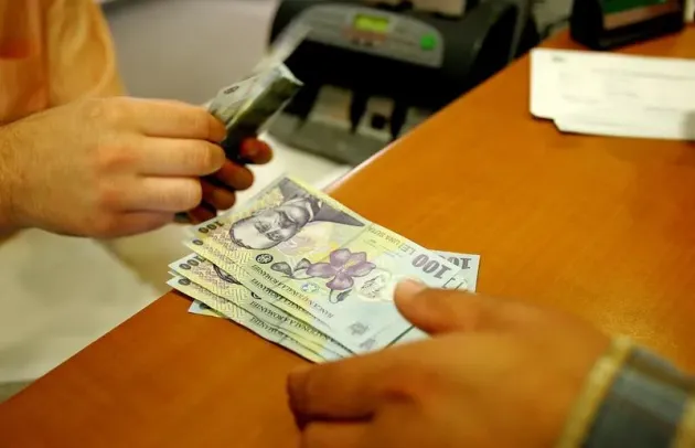 Braşovenii au câştigat 112 lei în plus la salariu în luna noiembrie