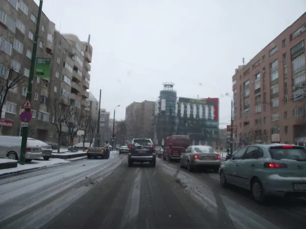 Strada Toamnei, „interzisă” pietonilor