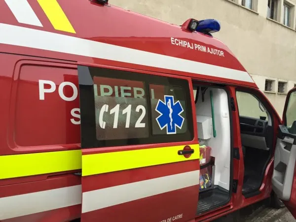 Bărbat găsit mort în propria casă, în cartierul Tractorul 