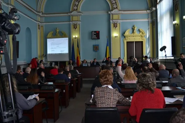 Directorii subordonaţi CJ intră în „examen”