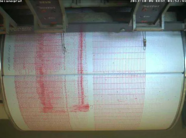 Cutremur de 5,0 grade resimţit şi la Braşov