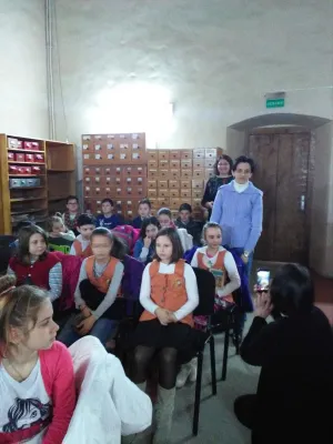 „Lectura cu voce tare“, la biblioteca din Făgăraş