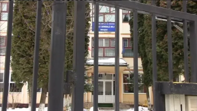 A început o investigaţie penală pe numele învăţătoarei de la Şcoala 4