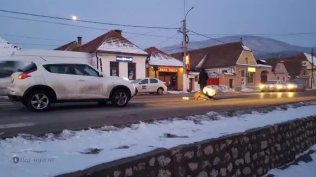 Femeie lovită pe trecerea de pietoni, la Codlea