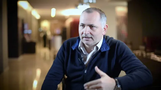 Federaţia hotelierilor: După showbiz, turismul este domeniul cu cea mai mare rată a divorţurilor