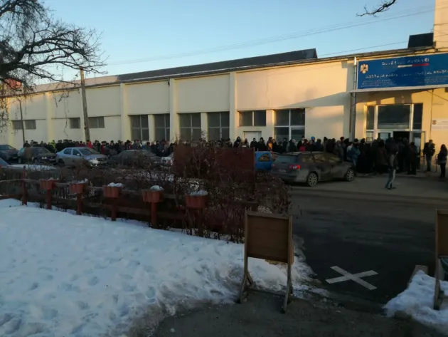 Record de înmatriculări în prima zi fără taxa de mediu, aproape 90% maşini second hand