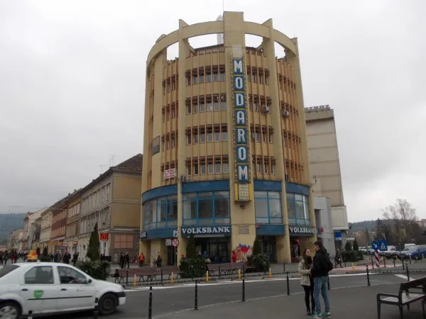 A vrut să „picteze” Modaromul