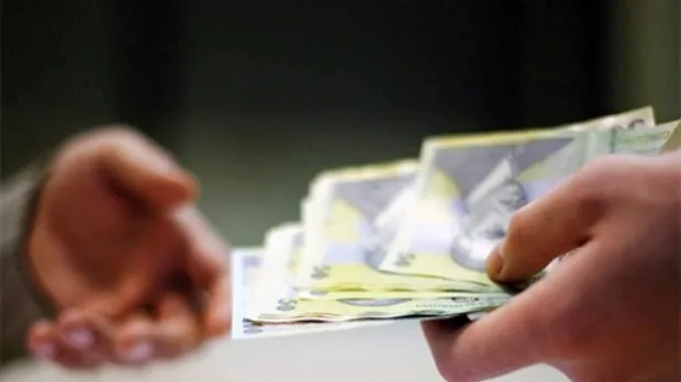 Angajatorii din Braşov au plătit salarii „la alb” în ianuarie de peste 87 de milioane de euro