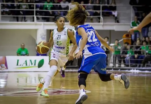 Olimpia a pierdut pe terenul campioanei