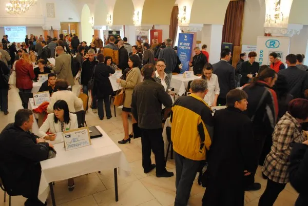 Bursa generala a locurilor de muncă, pe 7 aprilie la Casa Armatei