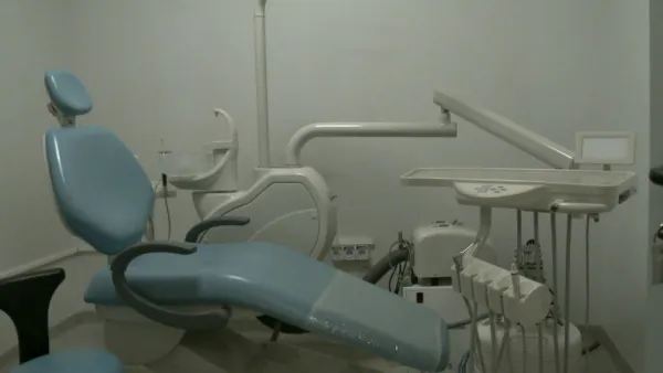 Braşovul ar putea avea primele două cabinete stomatologice pentru elevi