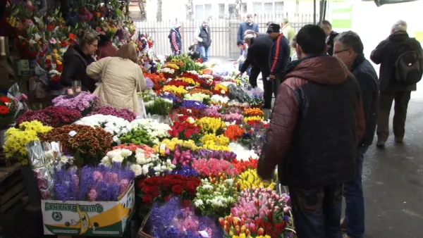 De ziua femeii, pieţele Braşovului rămân ale bărbaţilor