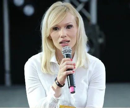 UE anunţă: Până în 2020, 8 din 10 achiziţii vor fi online
