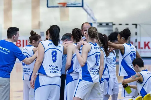 Olimpia CSU Braşov a pierdut la o diferenţă de 19 puncte la Galaţi