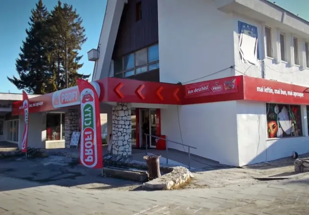 Profi a deschis ieri un magazin la Predeal