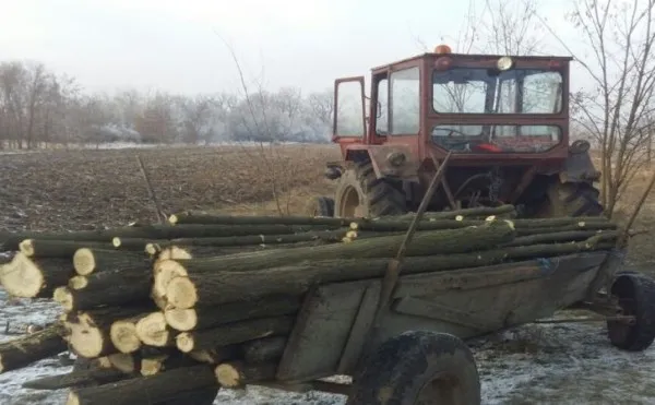S-a dat şofer de tractor şi s-a ales cu dosar penal
