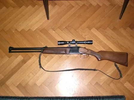 Braşoveni cu dosare penale pentru arme cu documentele expirate 