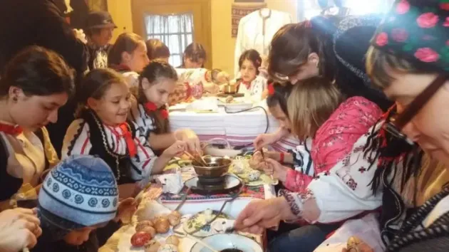 Cum se încondeiază oul de Cuciulata