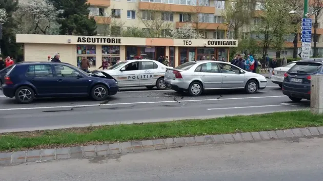 Şofer băut, n-a călcat frâna la timp şi a produs un carambol