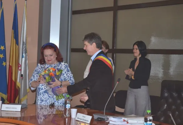 Stela Popescu a primit diploma de „Cetățean de onoare al Brașovului”