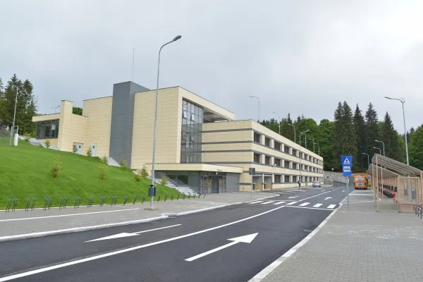 Primăria a deschis astăzi parcarea de tranzit către Poiana Braşov 