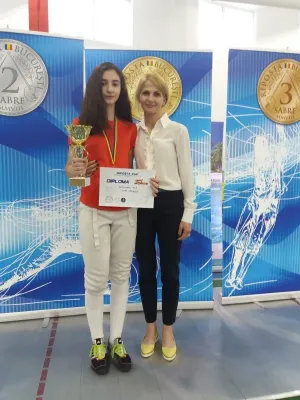 Medalie pentru sabia brașoveană: Ana Maria Botezatu, bronz la Cupa Riposta 