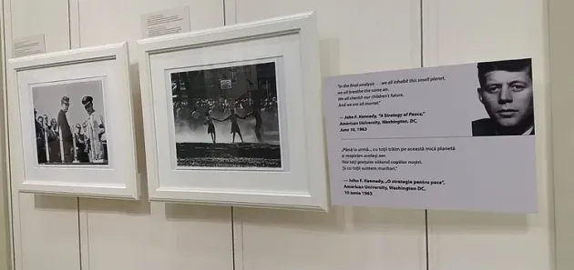 Viaţa lui John F. Kennedy, în 77 de fotografii