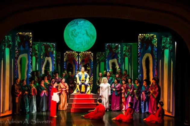 „My Fair Lady” şi „Ţara Surâsului”, două lucrări de succes, pe scena Operei Braşov