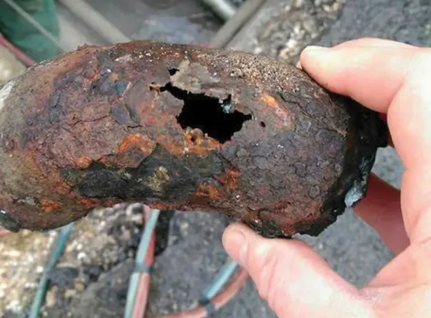Astăzi iar nu vă dăm apă caldă