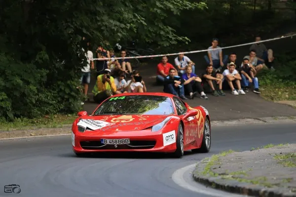Trofeul Total se joacă cu casa închisă