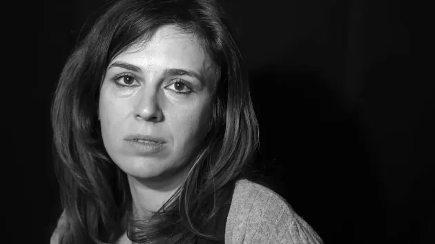 Piesa „Exploziv” a braşovencei Elise Wilk va putea fi urmărită joi seară la „Teatru Radiofonic” pe Radio România Actualităţi