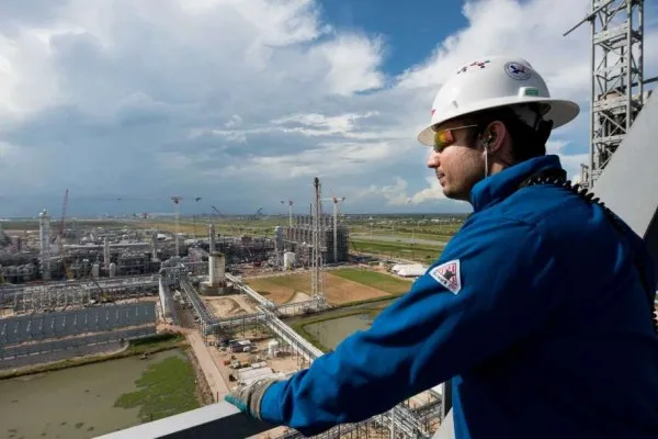Americanii de la Dow Chemical vor să facă o fabrică de poliuretani la Codlea