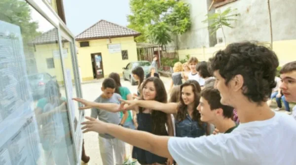 Admiterea a venit cu surprize la Braşov: La „Meşotă” s-a intrat cu medii mai mari decât la „Şaguna”
