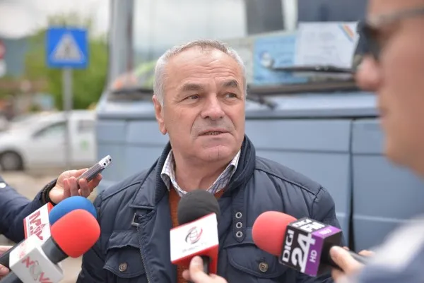 Va fi „secată” şi balta de la intrarea de la Fartec