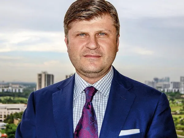 Un absolvent al Universităţii Transilvania conduce operaţiunile brandului de lux Stefano Ricci în America de Nord