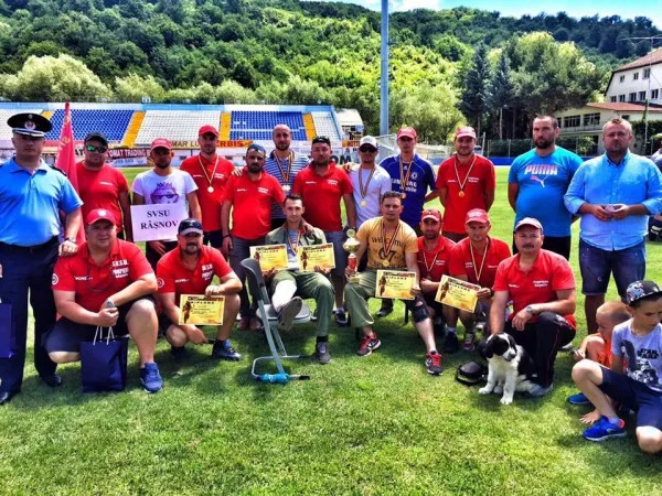 Pompierii râșnoveni, cei mai buni salvatori voluntari din șapte județe
