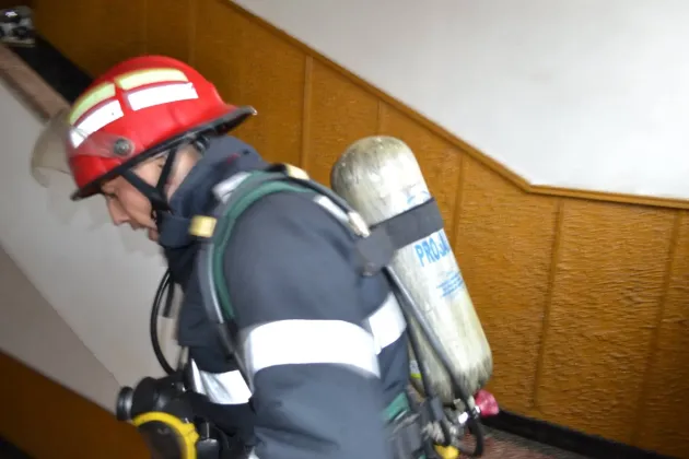 Incendiu pornit intenționat în cartierul Tractorul?