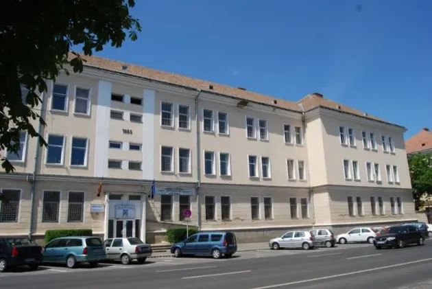 96 de posturi pentru gradaţi şi soldaţi rezervişti voluntari în judeţul Braşov