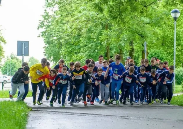 Aproape 250 de persoane au alergat la Crosul „Împreună pentru 2030”