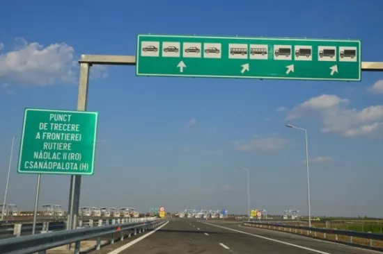 Prins la graniță cu o maşină furată din Olanda
