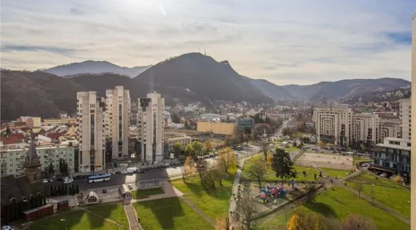 Încă doi ani se pot construi blocuri de 25 de etaje în Centrul Civic 