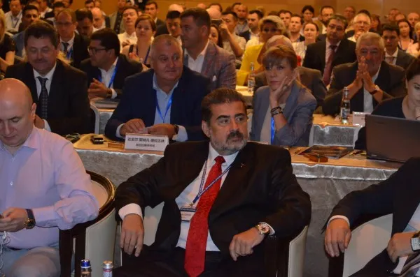 Silviu Costea: „Mediul privat ar trebui lăsat să îşi stabilească salariile în funcţie de productivitate”