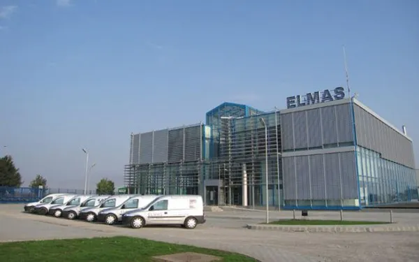 Elmas Braşov a cumpărat patru maşini electrice prin programul Rabla Plus