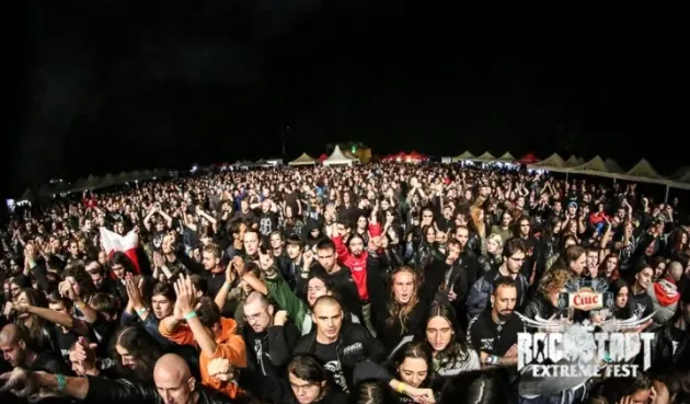 Aproximativ 5.000 de oameni aşteptaţi la Rocsktadt Extreme Fest