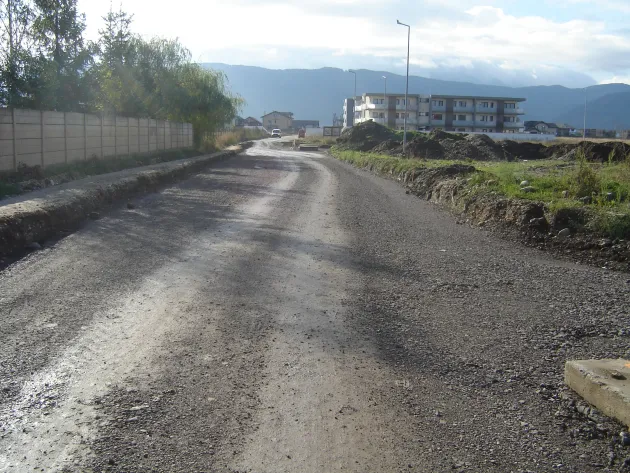 Proiecte şi lucrări de investiţii în perspectivă sau aflate în curs de derulare